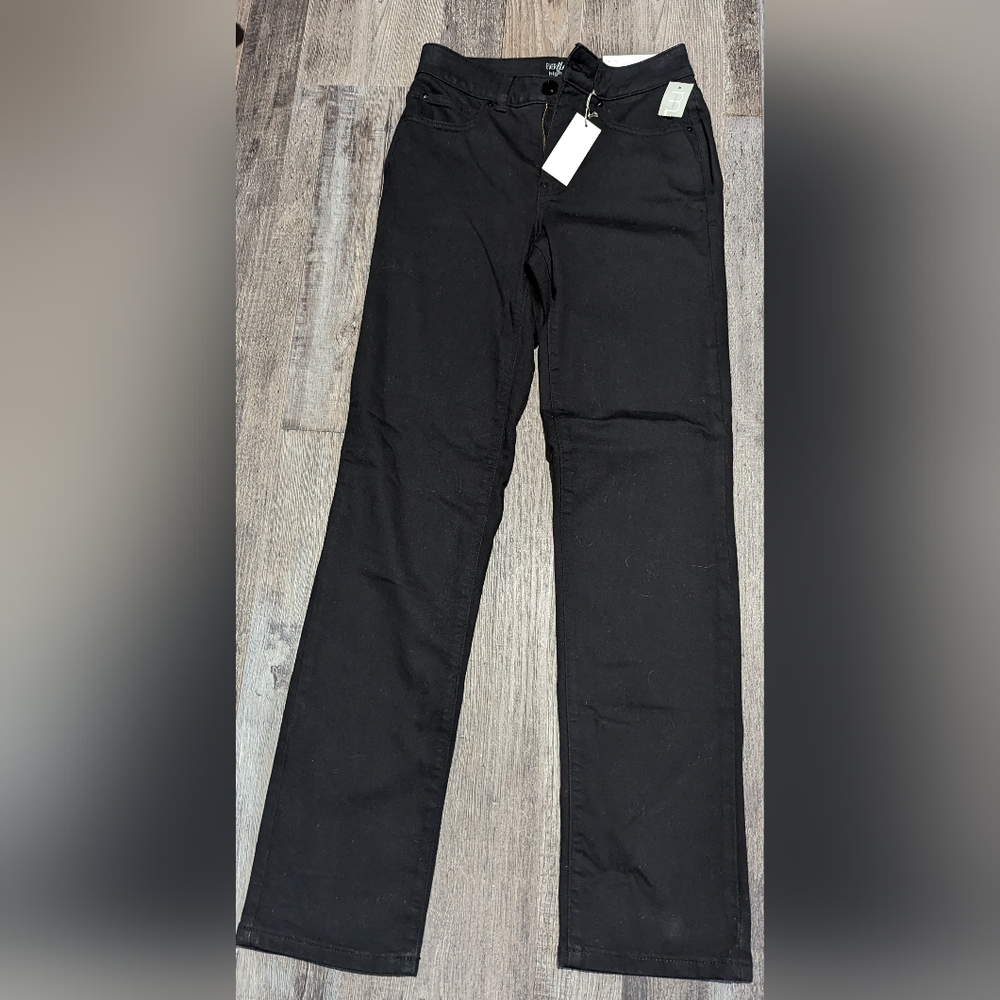 NWT Maurices  jeans